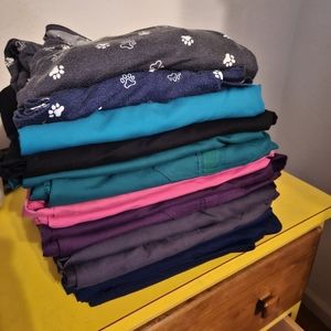 8 Plus Size Healing Hands Scrub Tops and 2 Wonderwink Undershirts